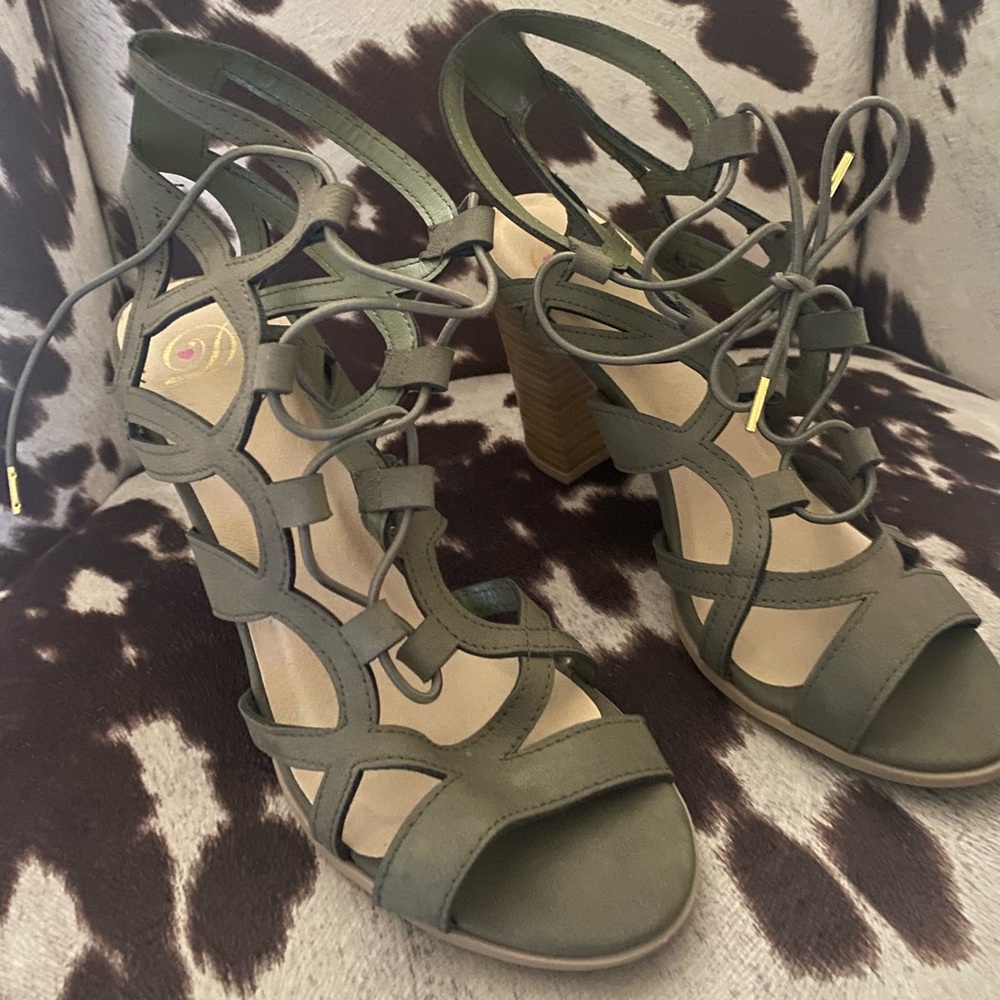 Hunter green strappy heels